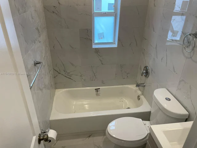 728 20th St # 2, West Palm Beach FL 33407