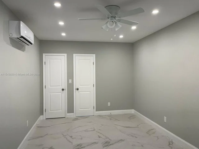 728 20th St # 2, West Palm Beach FL 33407