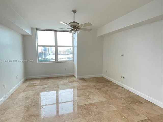 3330 NE 190th St # 2217, Aventura FL 33180