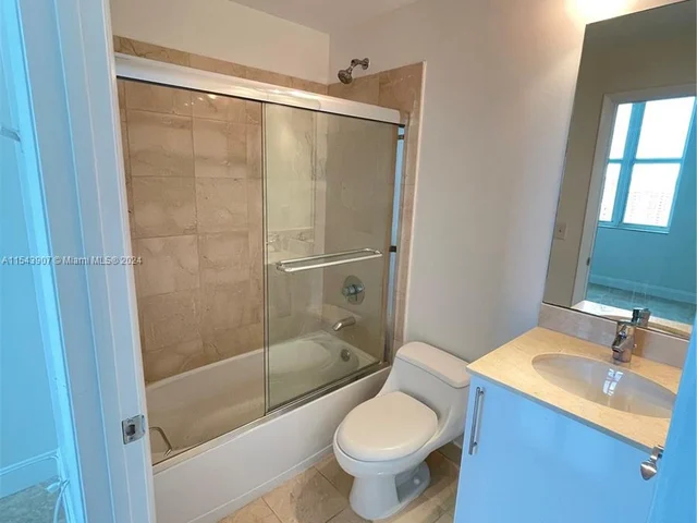 3330 NE 190th St # 2217, Aventura FL 33180