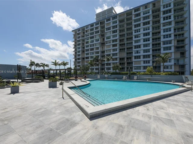 1881 79th St Cswy # 906, North Bay Village FL 33141