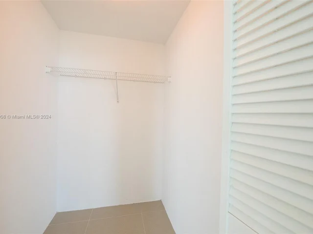 1881 79th St Cswy # 906, North Bay Village FL 33141