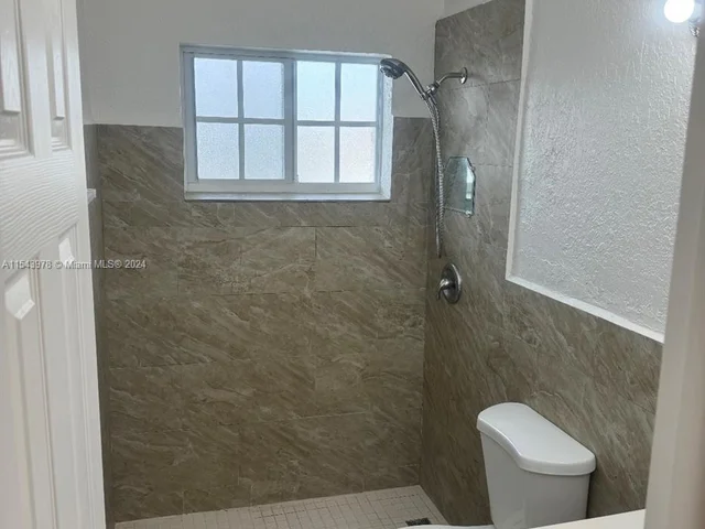 105 NE 12th Ave # 15, Hallandale Beach FL 33009