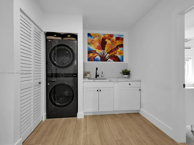 6450 SW 113th St, Pinecrest FL 33156