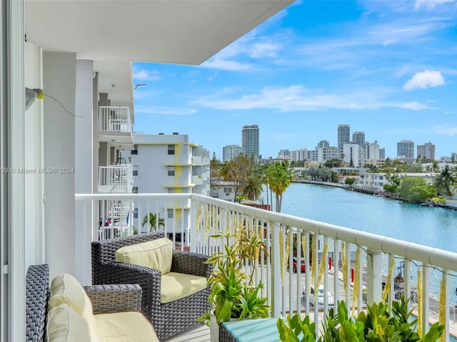 130 S Shore Dr # 5D, Miami Beach FL 33141