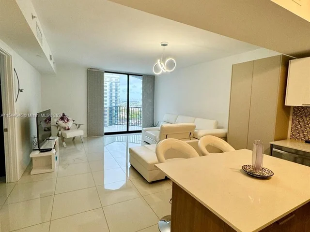 5252 NW 85th Ave # 1407, Doral FL 33166