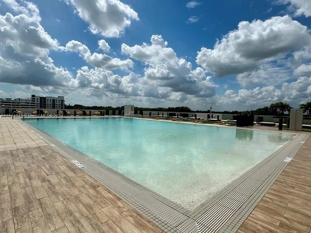 5252 NW 85th Ave # 1407, Doral FL 33166