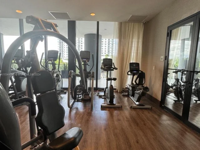 5252 NW 85th Ave # 1407, Doral FL 33166