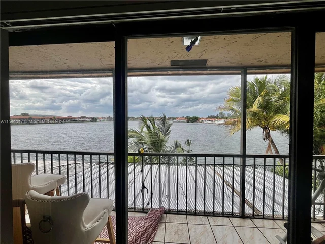 6290 W 24th Ct # 5, Hialeah FL 33016