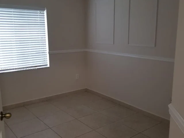 15875 SW 85th St, Miami FL 33193