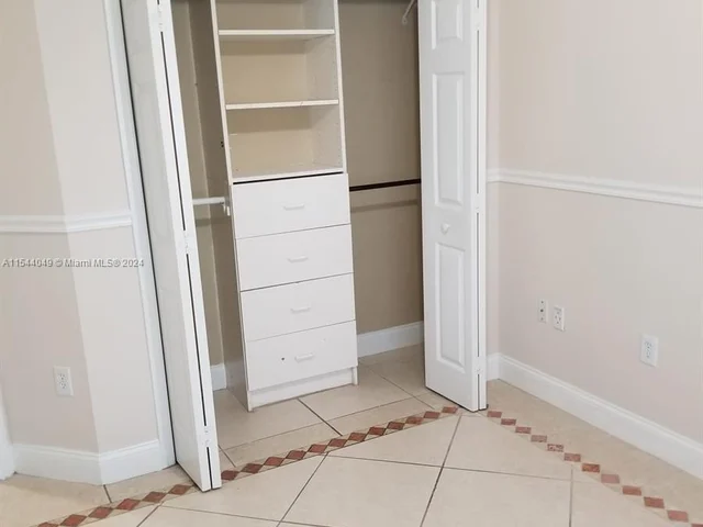 15875 SW 85th St, Miami FL 33193