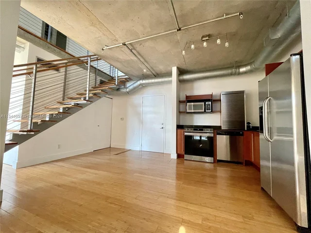 690 SW 1st Ct # 3117, Miami FL 33130