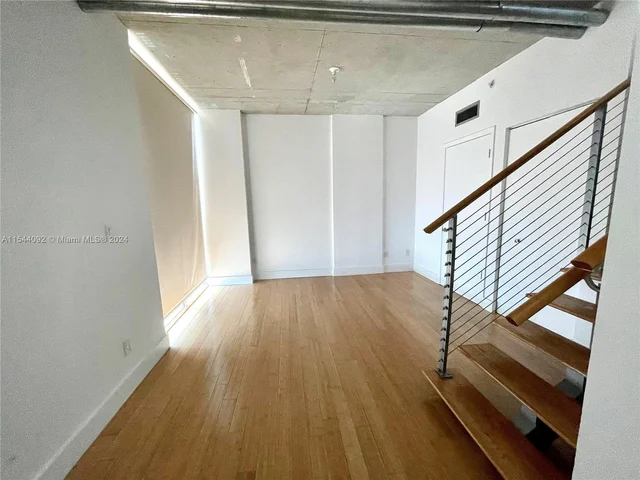 690 SW 1st Ct # 3117, Miami FL 33130