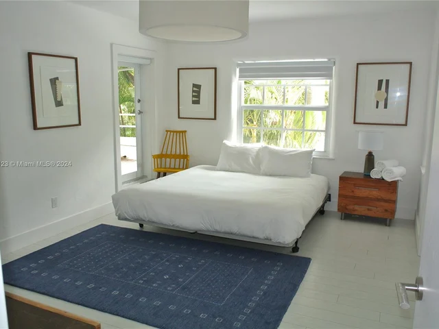 5835 La Gorce Dr, Miami Beach FL 33140