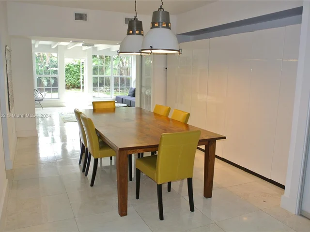 5835 La Gorce Dr, Miami Beach FL 33140