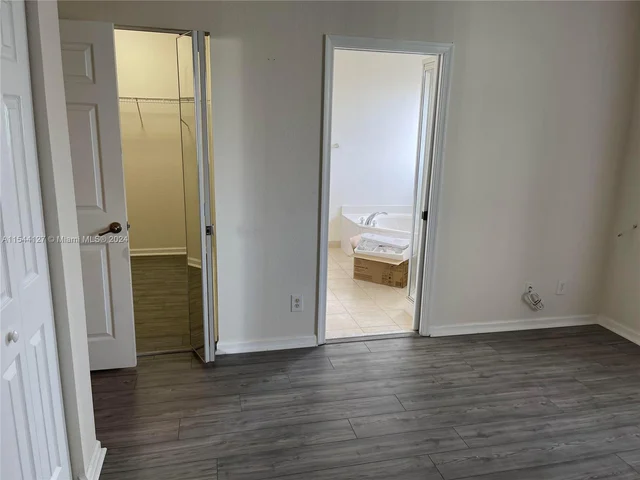 2204 Oakmont Dr # 0, Riviera Beach FL 33404