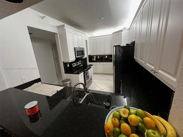 10710 NW 66th St # 505, Doral FL 33178