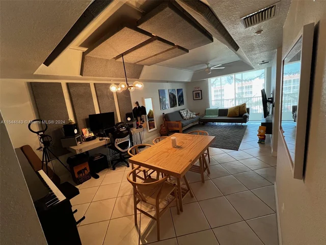 10710 NW 66th St # 505, Doral FL 33178