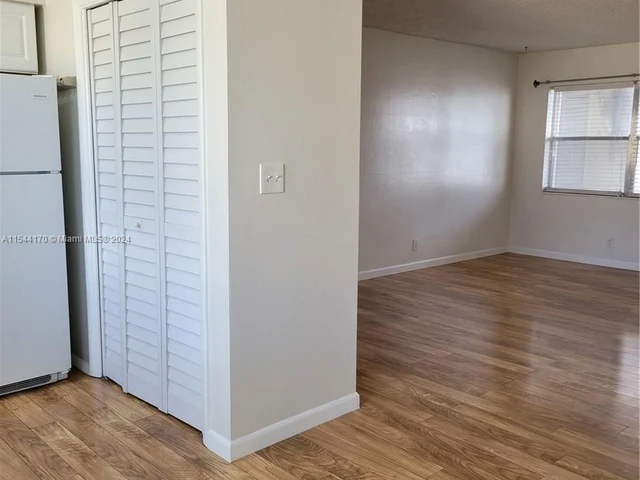 2200 Taylor St # 205, Hollywood FL 33020