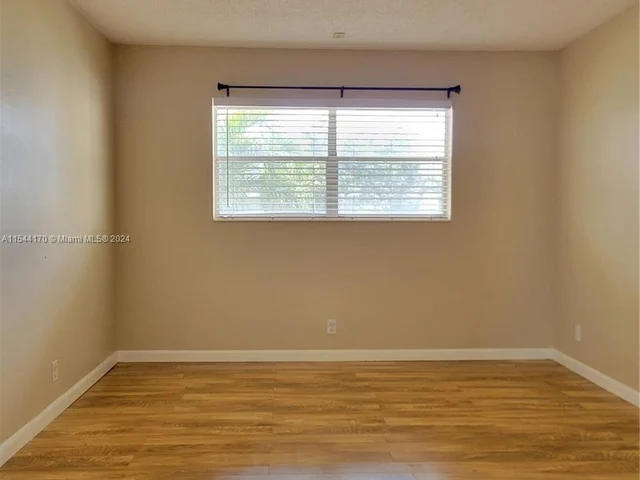 2200 Taylor St # 205, Hollywood FL 33020