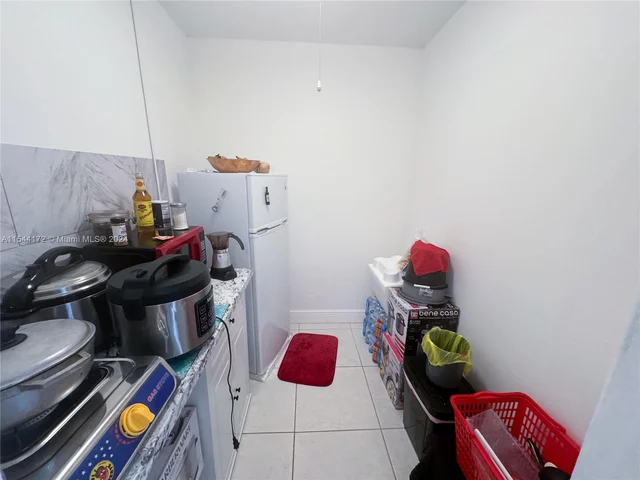 20927 SW 124th Ave Rd, Miami FL 33177