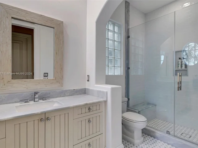 4040 Island Estates Dr, Aventura FL 33160