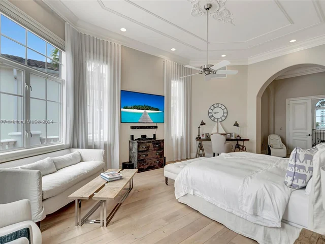 4040 Island Estates Dr, Aventura FL 33160