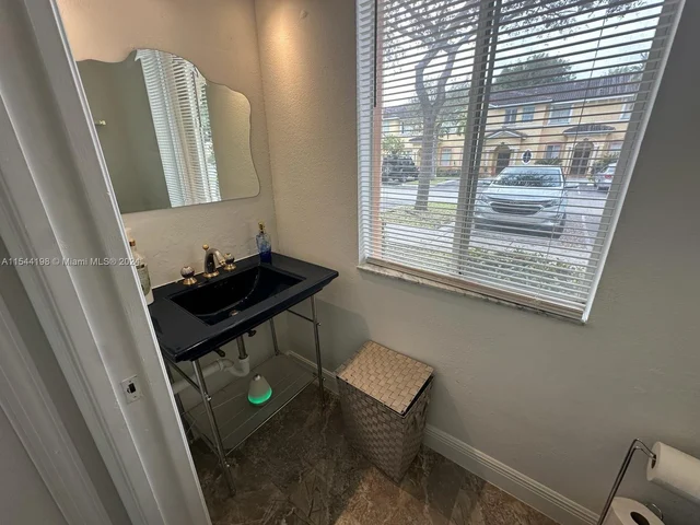 2717 SE 15th Rd # 107, Homestead FL 33035