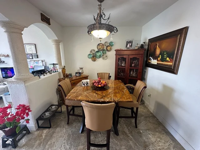 2717 SE 15th Rd # 107, Homestead FL 33035