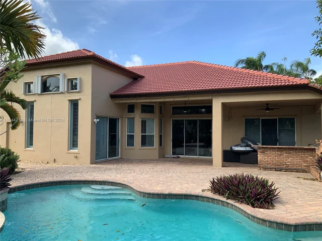 3440 Carlton Ln, Davie FL 33330