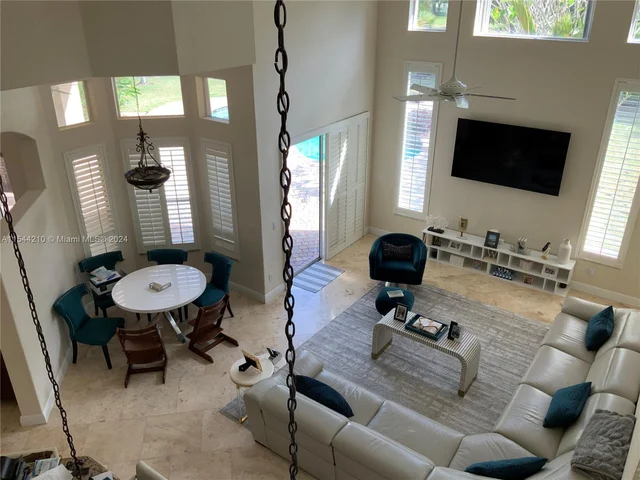 3440 Carlton Ln, Davie FL 33330