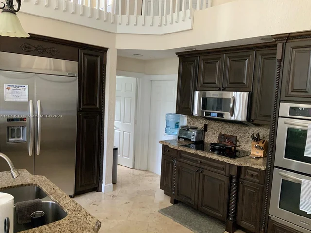 3440 Carlton Ln, Davie FL 33330