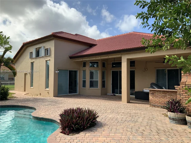 3440 Carlton Ln, Davie FL 33330