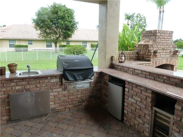 3440 Carlton Ln, Davie FL 33330