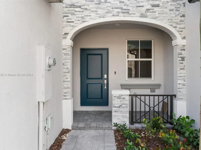 16242 SW 290th Ter, Miami FL 33033