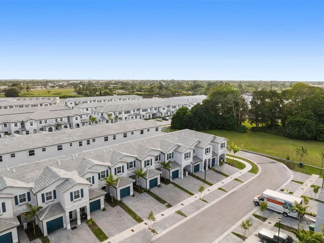 16242 SW 290th Ter, Miami FL 33033