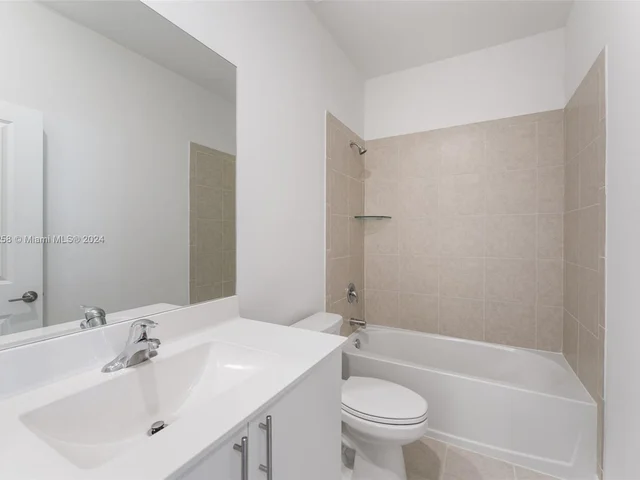 16242 SW 290th Ter, Miami FL 33033