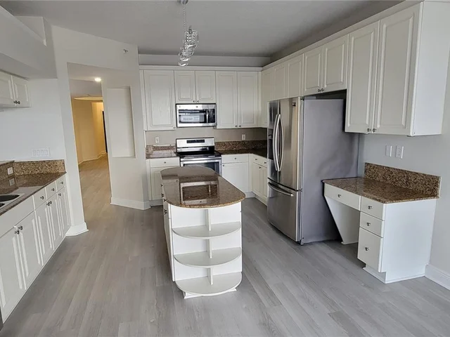 10730 NW 66th St # 408, Doral FL 33178