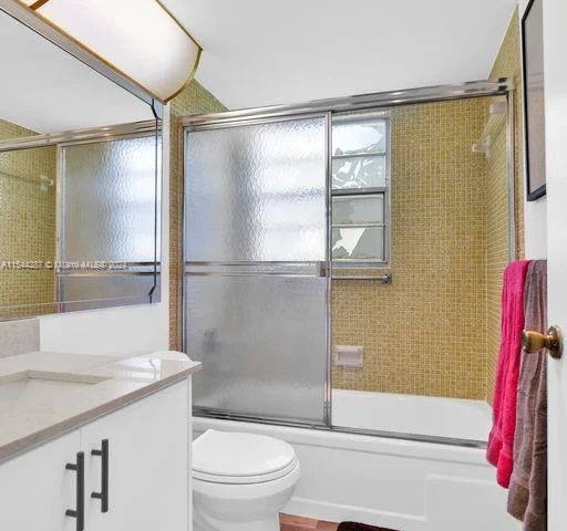 221 Mansfield # F, Boca Raton FL 33434