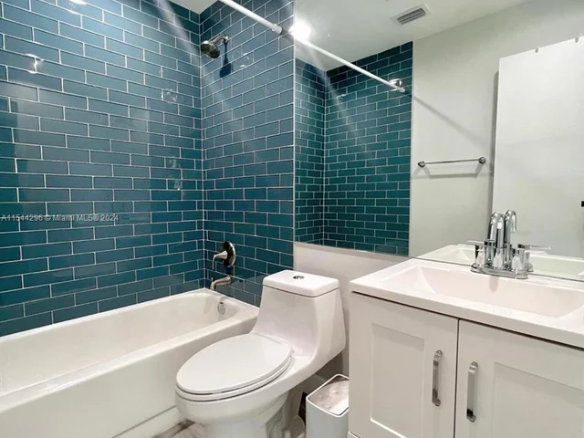 18745 Candlewick Dr, Boca Raton FL 33496