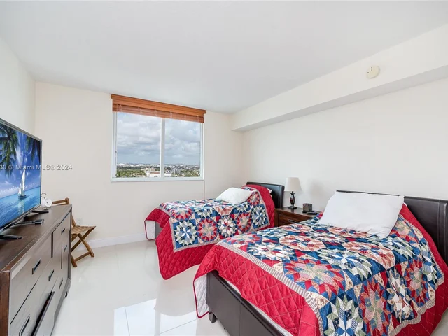 1861 NW S River Dr # 2404, Miami FL 33125