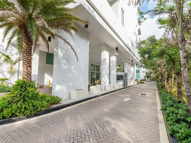 1861 NW S River Dr # 2404, Miami FL 33125