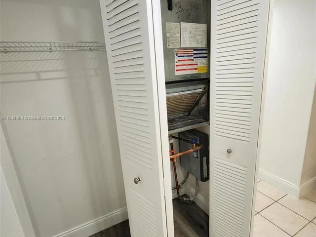 4384 NW 9th Ave # 1D, Deerfield Beach FL 33064