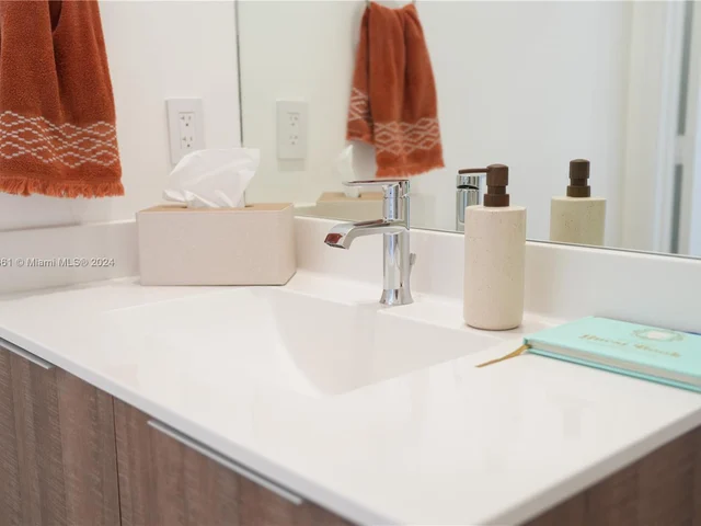 4745 NW 84th Ct # 22, Doral FL 33166