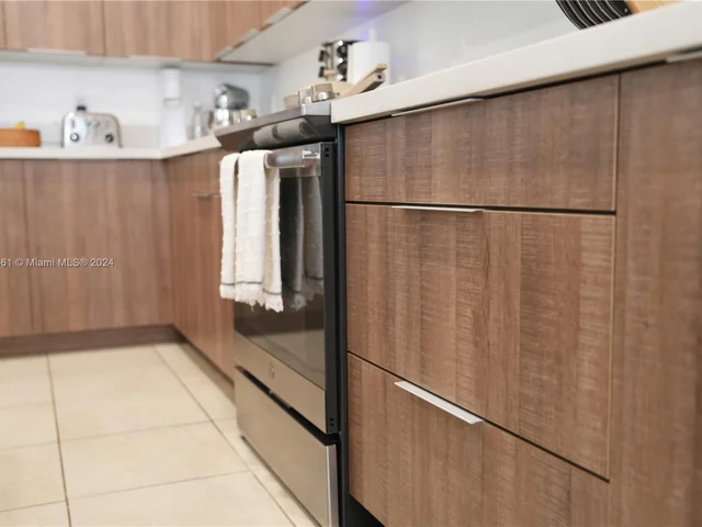 4745 NW 84th Ct # 22, Doral FL 33166