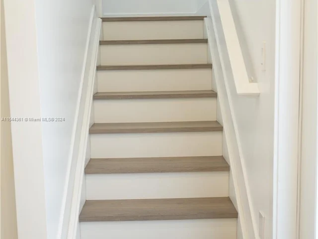 4745 NW 84th Ct # 22, Doral FL 33166