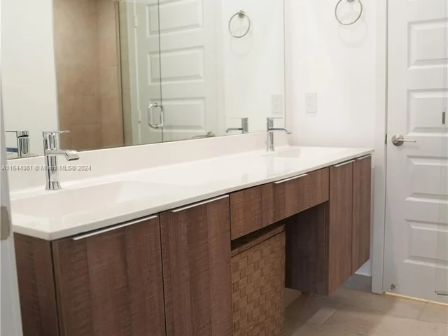 4745 NW 84th Ct # 22, Doral FL 33166