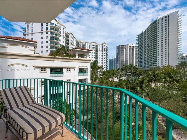 19900 E Country Club Dr # 420, Aventura FL 33180