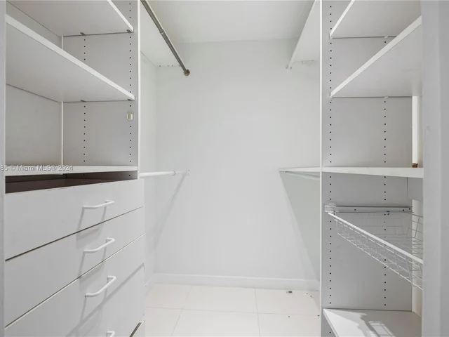 1228 West Ave # 611, Miami Beach FL 33139