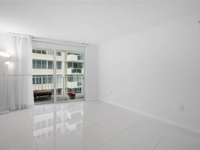 1228 West Ave # 611, Miami Beach FL 33139
